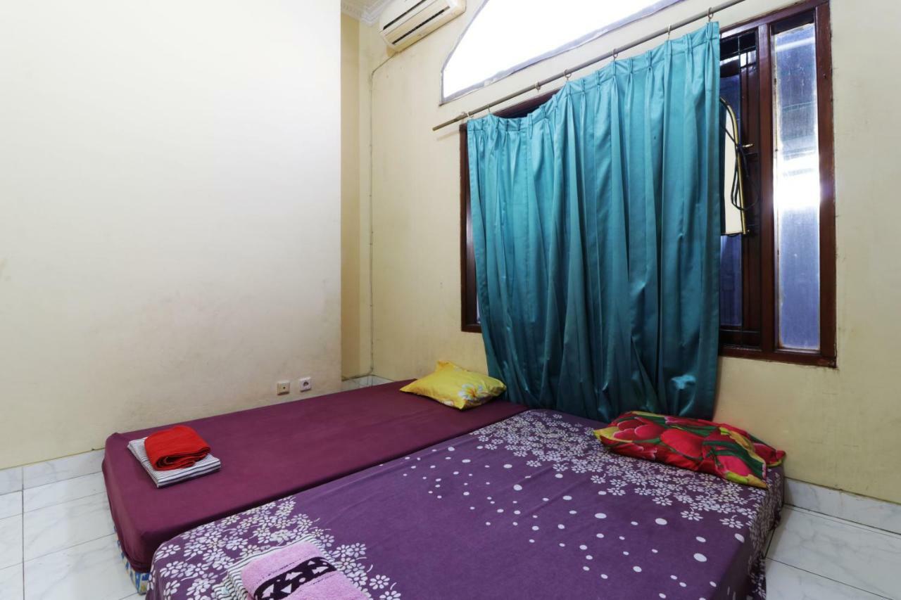 Albergue Backpack Syariah Cempaka Putih Barat Yakarta Exterior foto